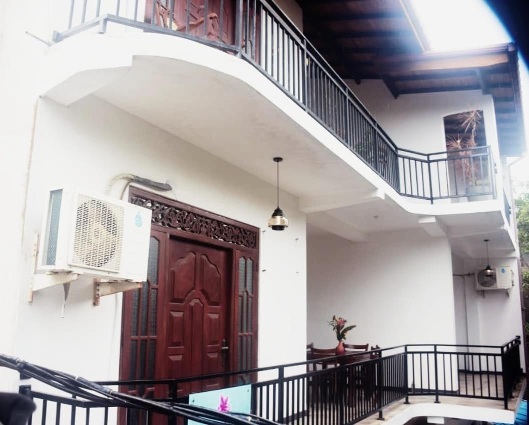 Winsi Villa Unawatuna Exterior photo